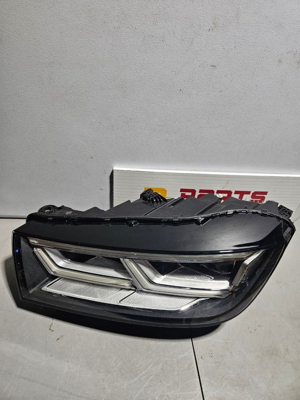 2018 Audi Q5 Driver Side LH Headlight OEM
