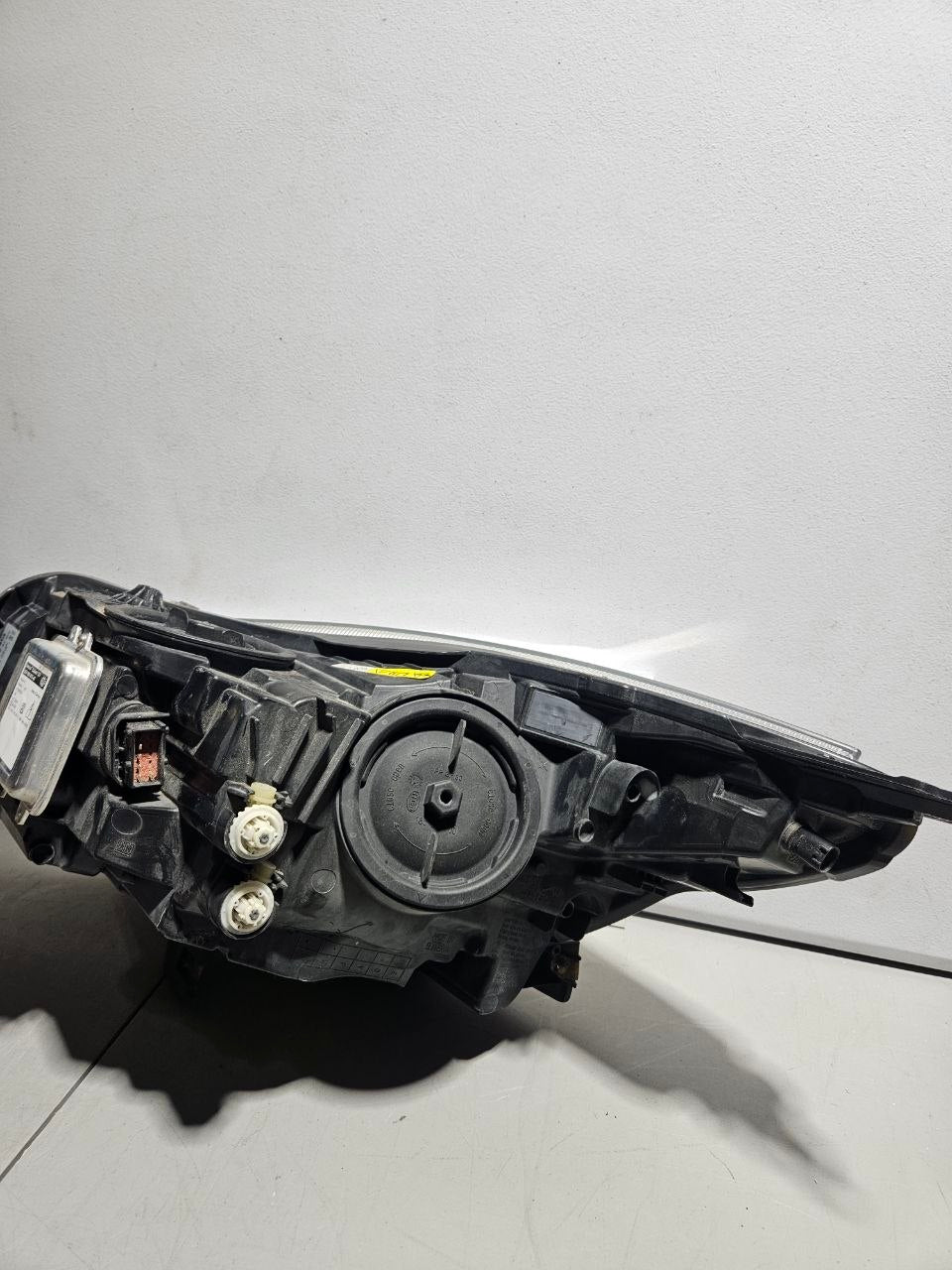 2014-2017 Buick Regal Headlight Passenger Side RH OEM