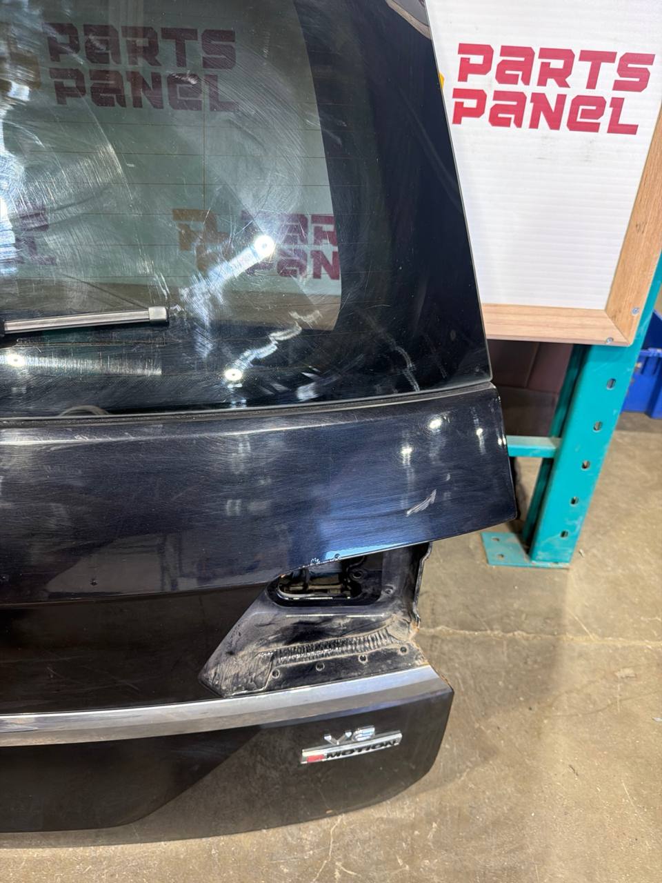 2011-2018 Volkswagen Touareg Liftgate Trunk Lid OEM
