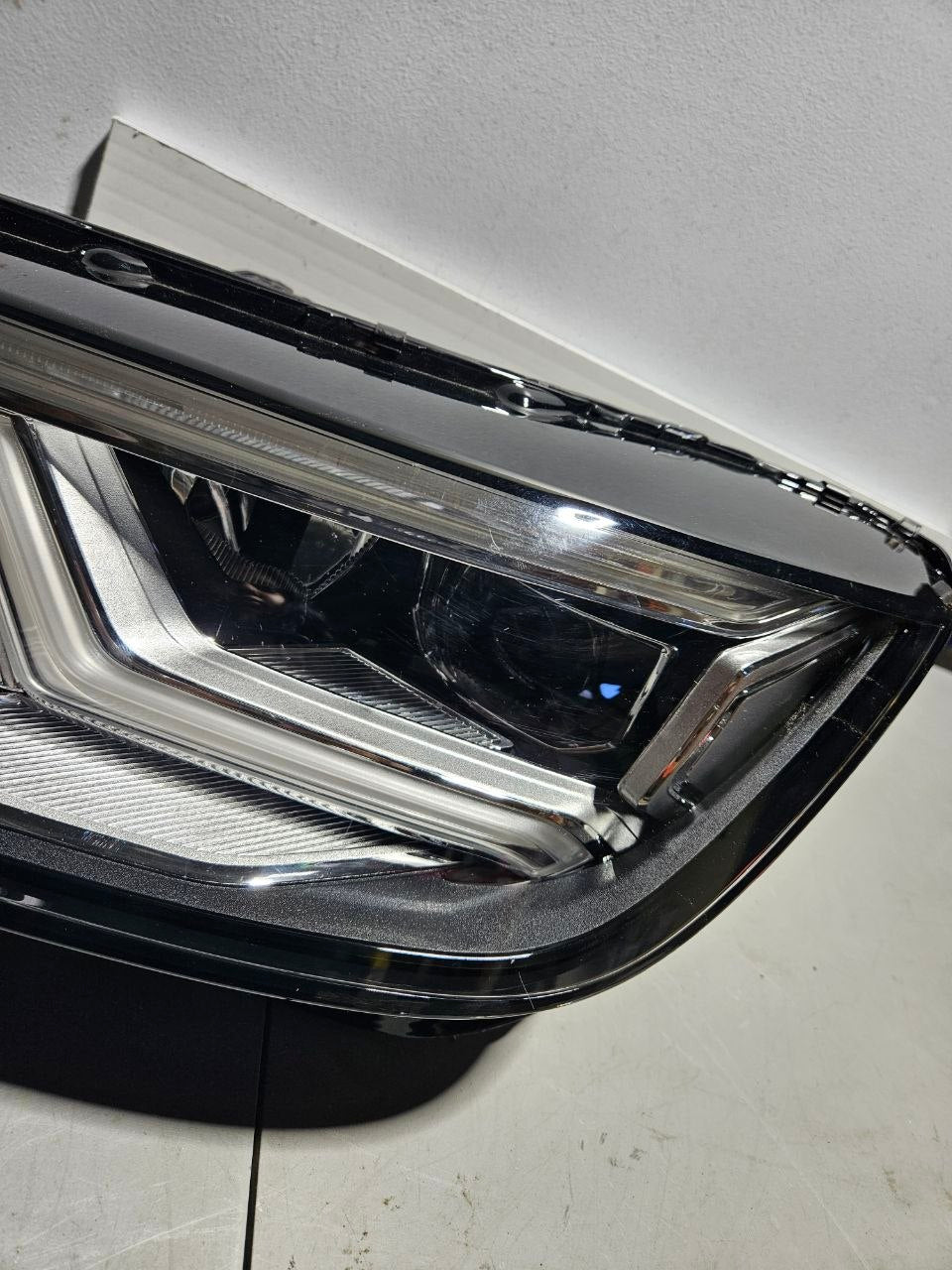 2018 Audi Q5 Driver Side LH Headlight OEM