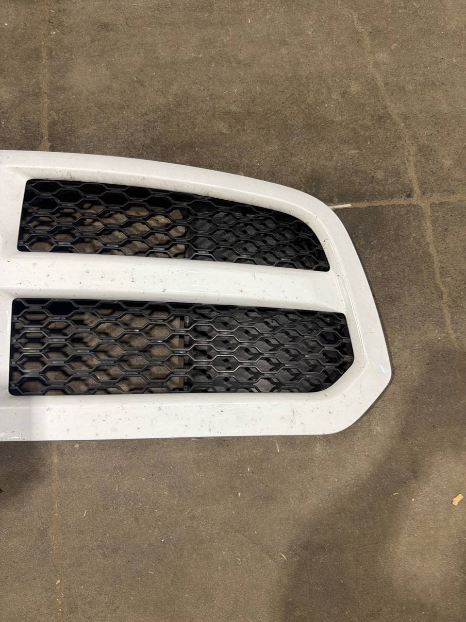 2009-2018 RAM 1500 Front Grille OEM