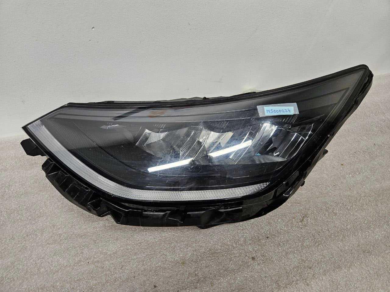 2019-2023 Kia Forte Driver Side Headlight Assembly OEM