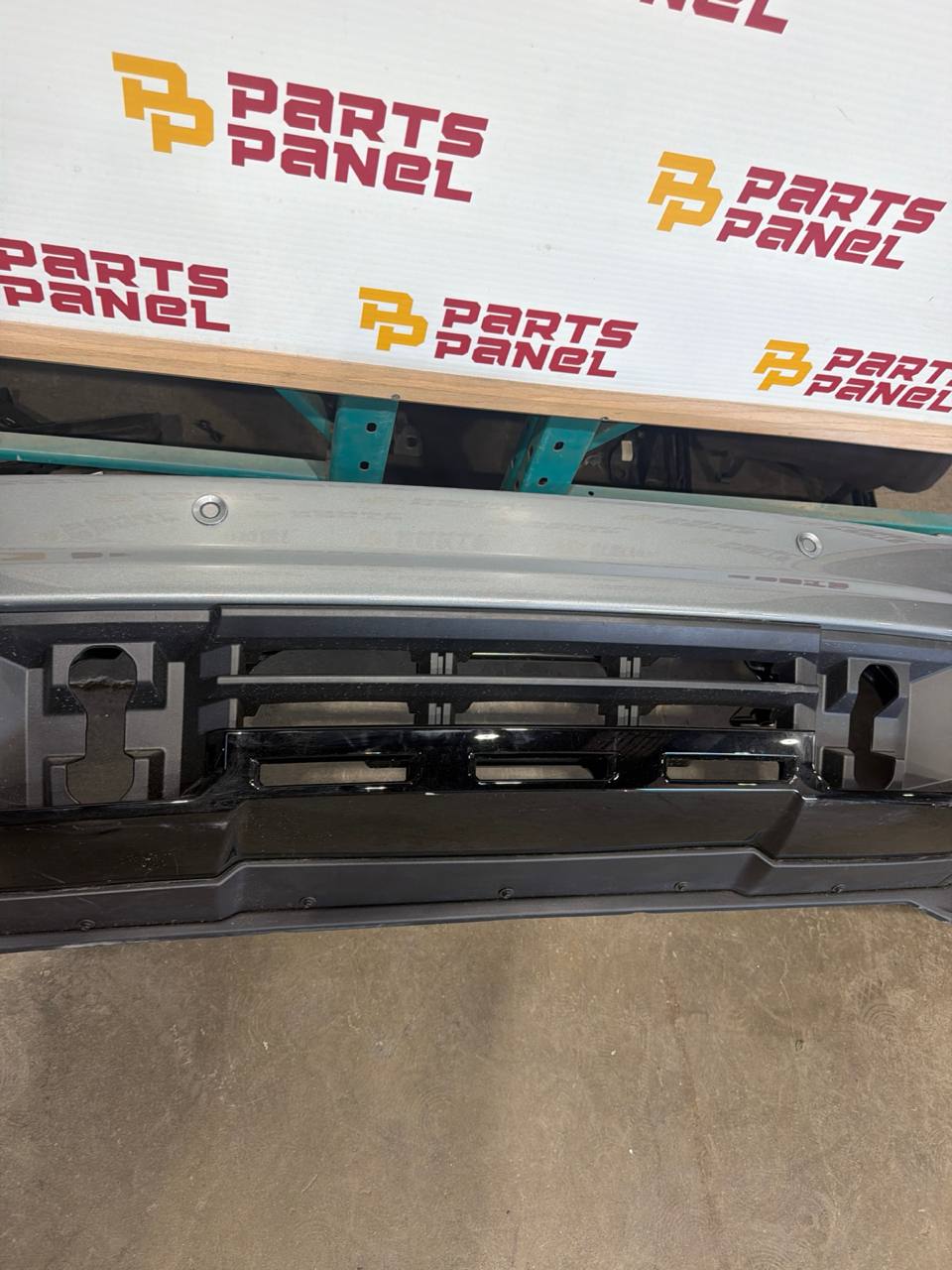 2023-2024 Ford Super Duty Front Bumper Assembly OEM