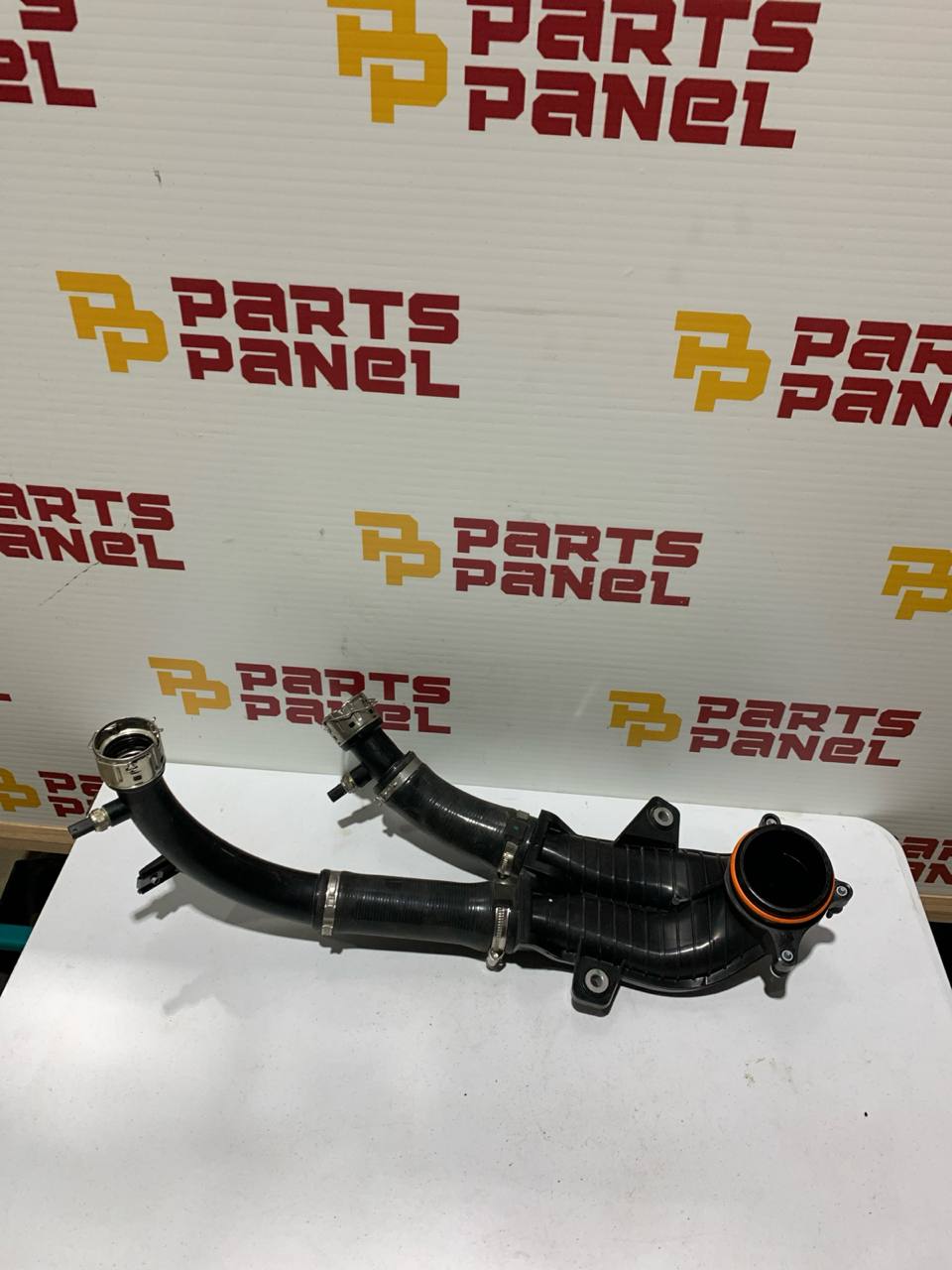 2018-2023 Jeep Wrangler Intercooler Air Duct OEM