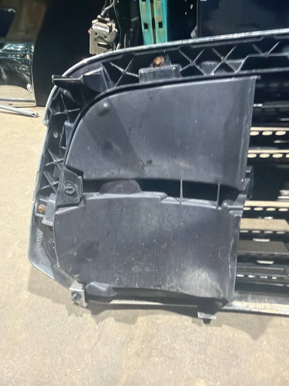 2013-2018 RAM 1500 Front Grille OEM