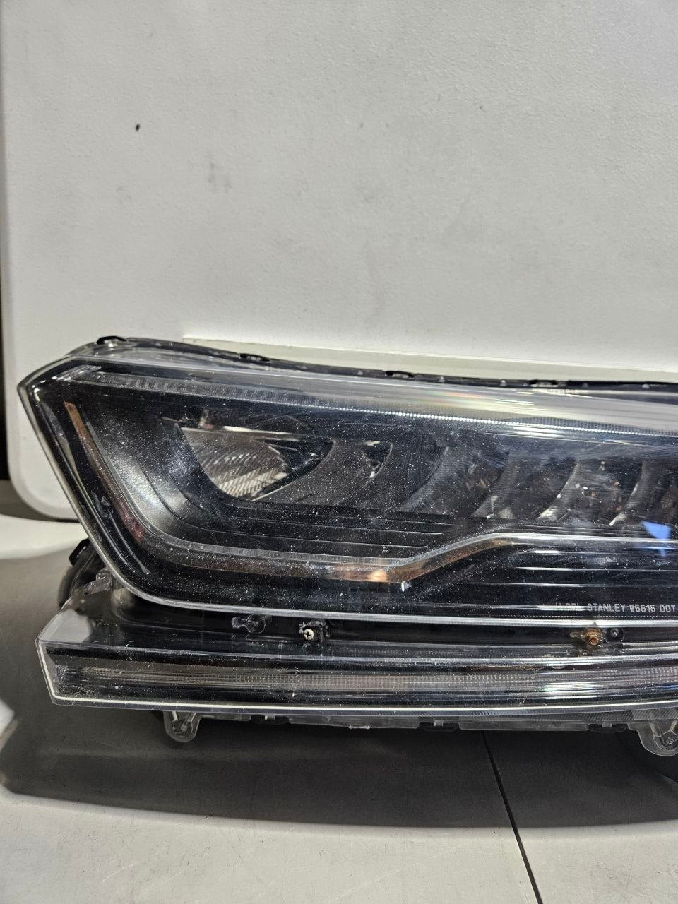 2020-2022 Honda CR-V Driver Side LH Headlight OEM