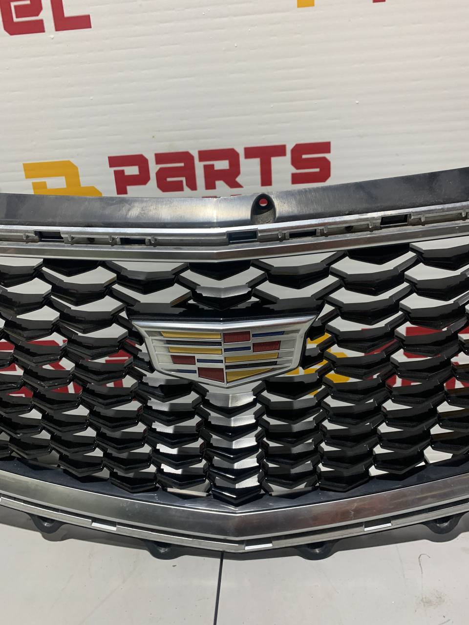 2019-2023 Cadillac XT4 Front Grille OEM