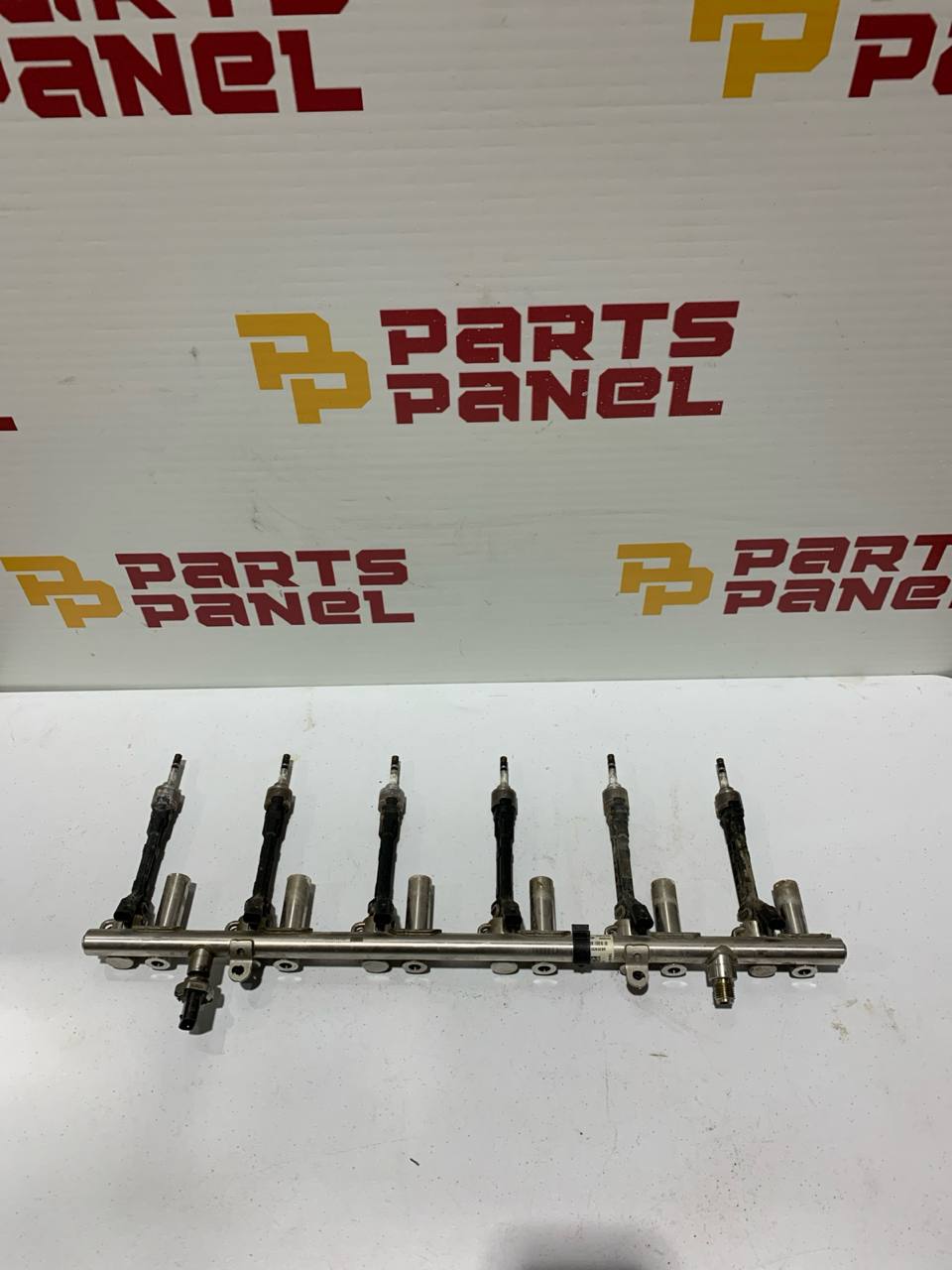 2018-2024 Jeep Wrangler Fuel Rail OEM