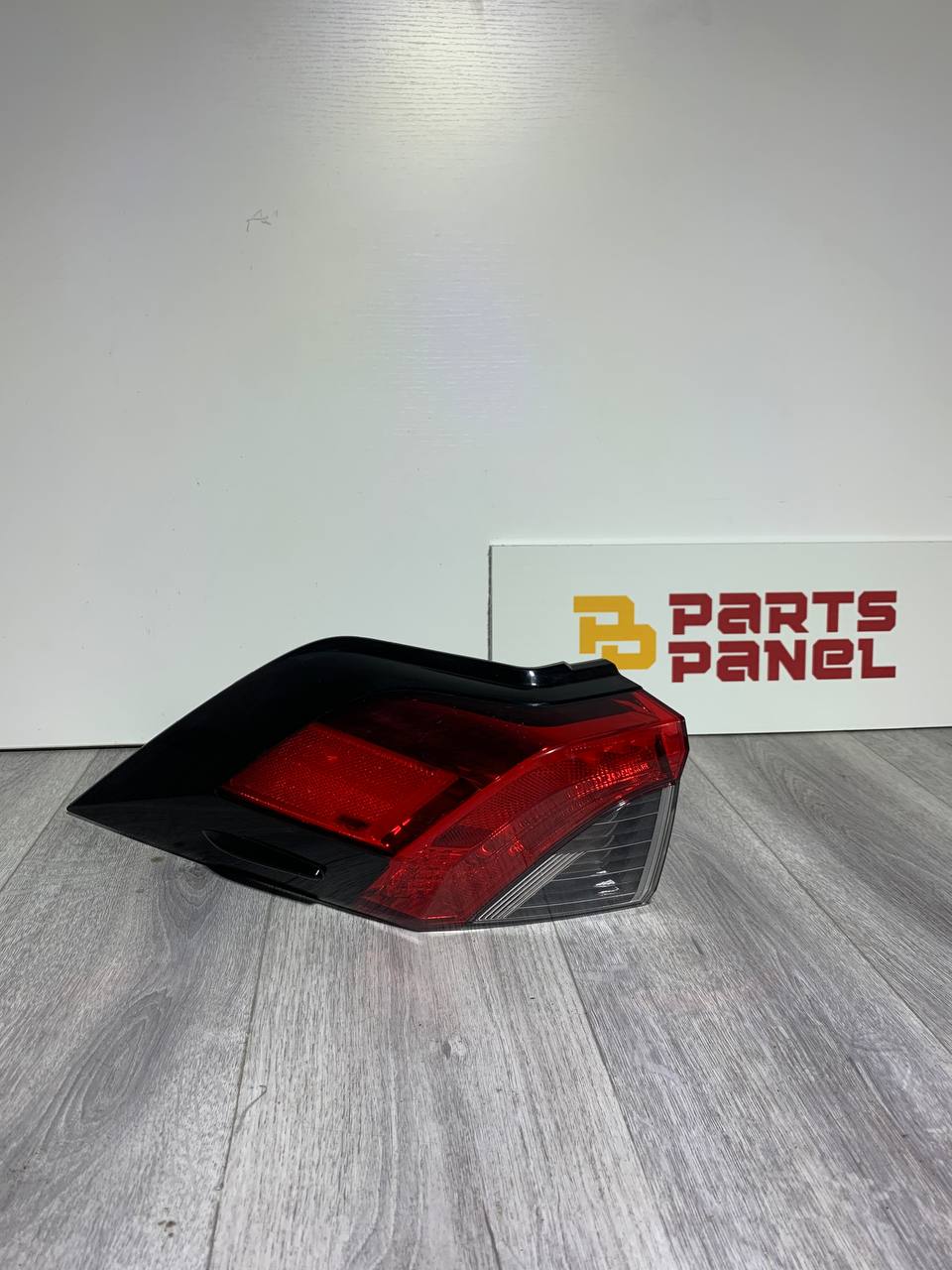 2019-2024 Toyota RAV4 Taillight Assembly Passenger Side RH OEM