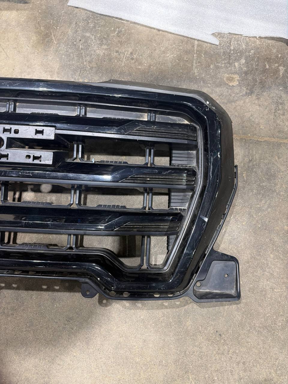 2019-2022 GMC Sierra 1500 Front Grille OEM