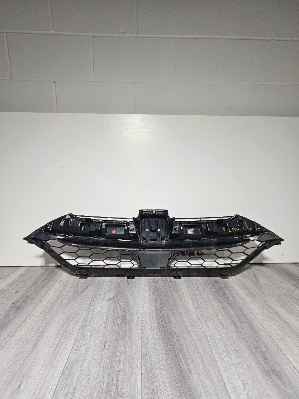 2017-2019 Honda CR-V Grille OEM
