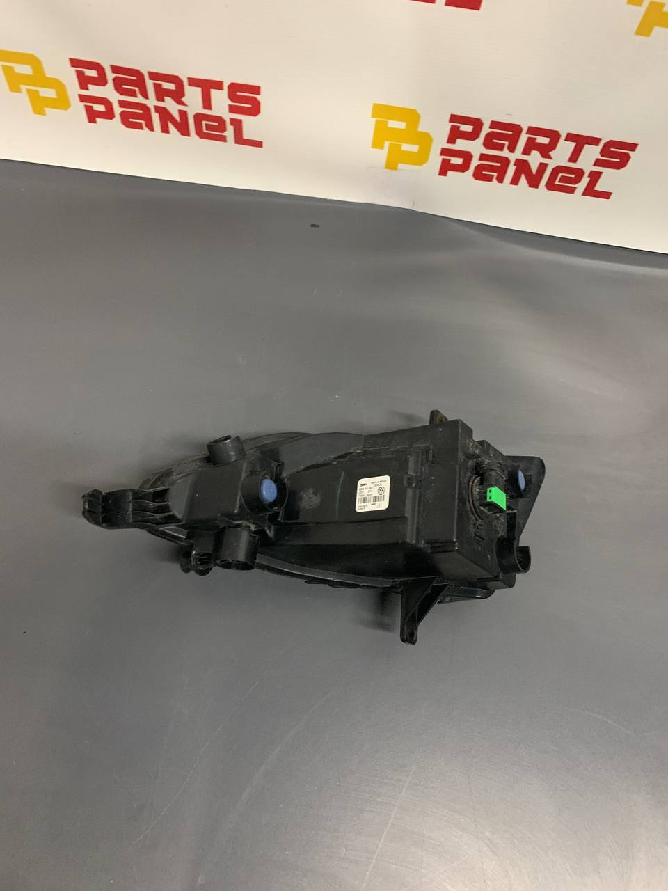2018-2021 Volkswagen Golf Fog Light Driver Side LH OEM