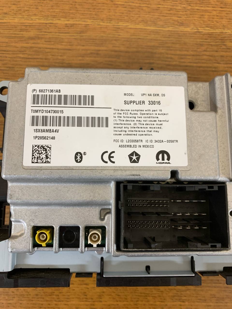 2015-2017 Jeep Cherokee Radio OEM