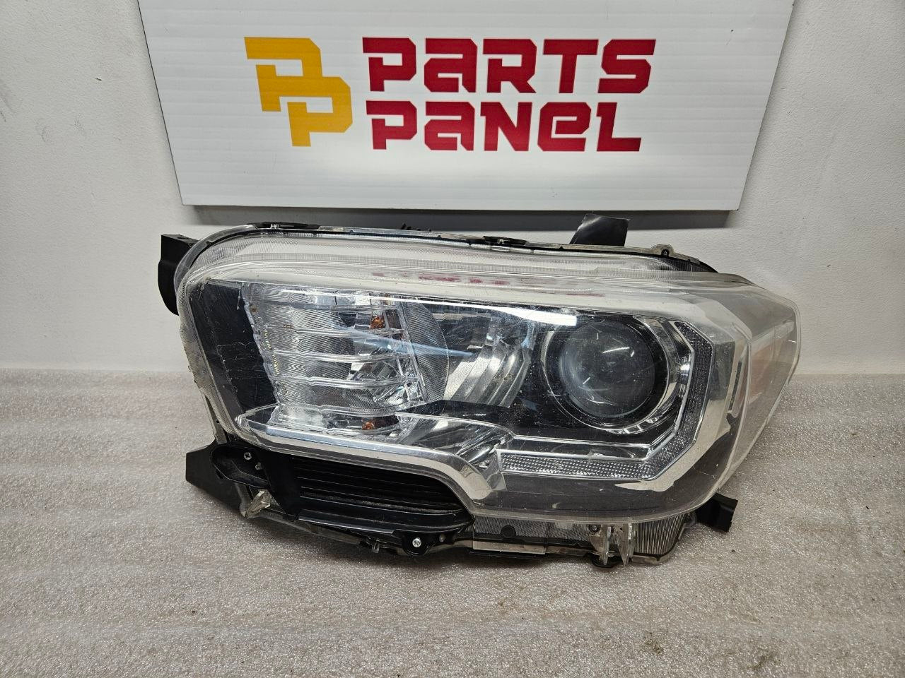 2016-2023 Toyota Tacoma Headlight Assembly Driver Side LH OEM