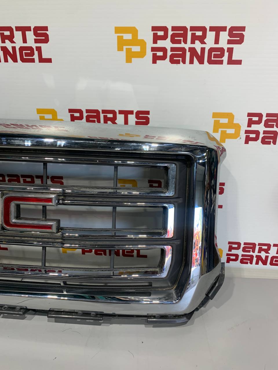 2016-2019 GMC Sierra 1500 Front Grille OEM