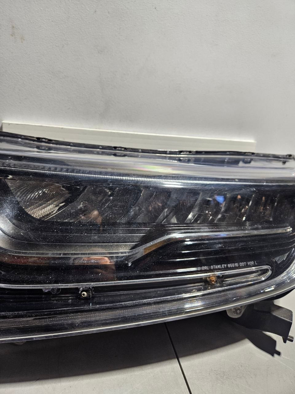 2020-2022 Honda CR-V Driver Side LH Headlight OEM