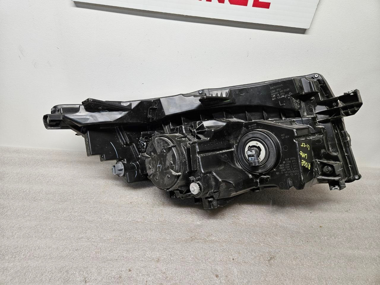 2017-2023 Honda Ridgeline Driver Side Headlight Assembly OEM
