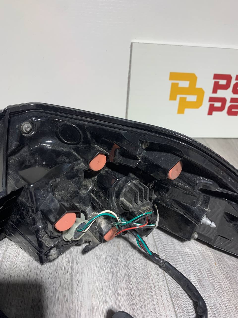 2019-2024 Toyota RAV4 Taillight Assembly Passenger Side RH OEM