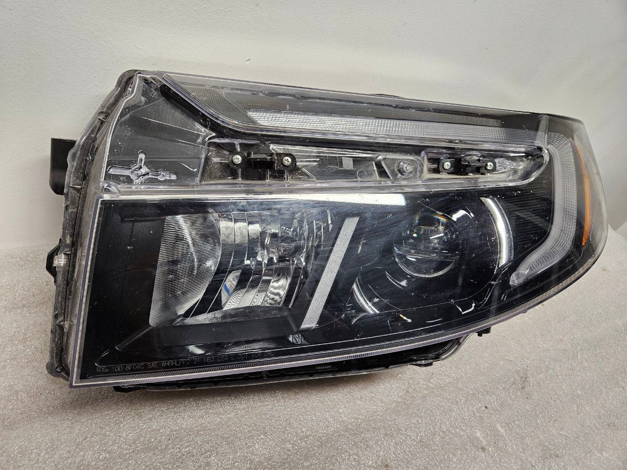 2017-2023 Honda Ridgeline Driver Side Headlight Assembly OEM