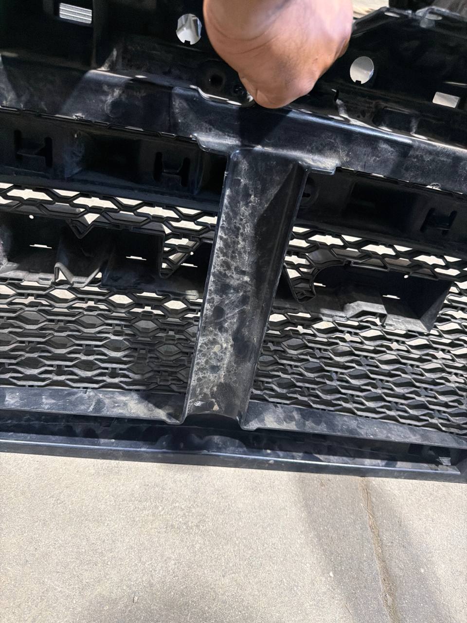 2019-2024 Ram 1500 Front Grille OEM