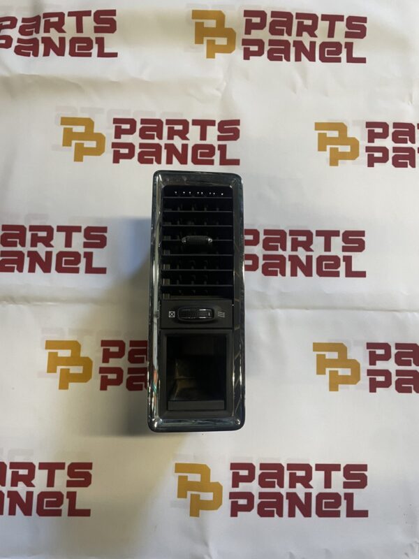 2013 – 2024 RAM 1500 CLASSIC OUT OF LONGHORN AIR OUTLET VENT RIGHT HAND SIDE 1WA65DX9AD