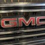 2019 – 2021 GMC SIERRA 1500 SLT AT4 FRONT GRILLE 84222999 (1)