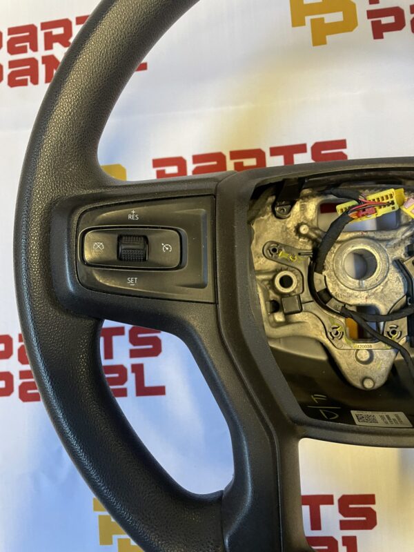 2019 – 2022 GMC SIERRA CHEVY SILVERADO STEERING WHEEL 84575605 (1)