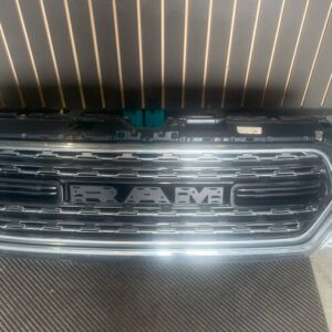 2019-2024 RAM 1500 LIMITED FRONT GRILLE