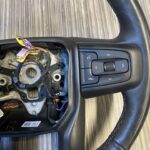 2020 – 2023 GMC SIERRA STEERING WHEEL 84778965 (3)