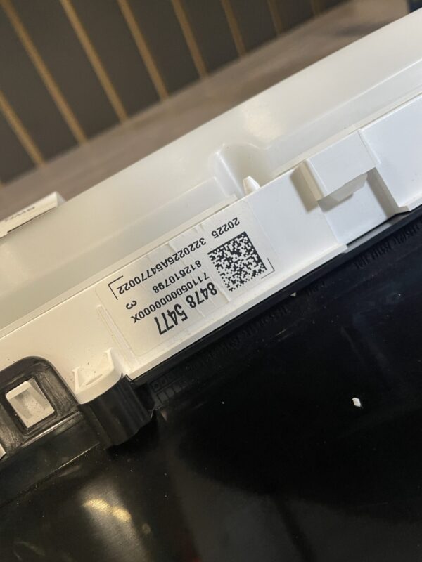 2019 – 2020 GMC SIERRA 1500 CLUSTER SPEEDOMETER 84785477