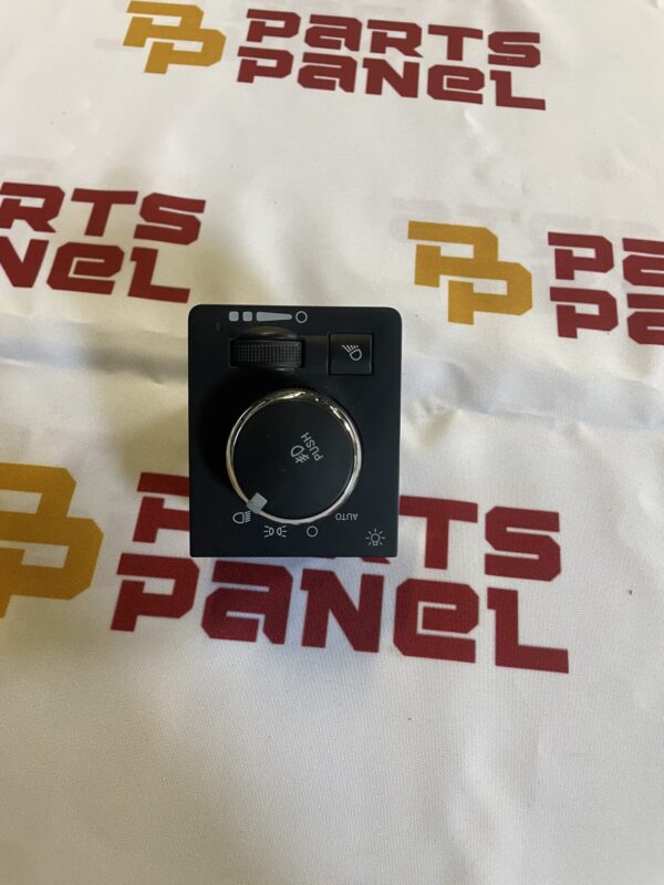 2013 - 2024 RAM 1500 / 2500 / 3500 / 1500 CLASSIC HEADLAMP SWITCH 68269912AA