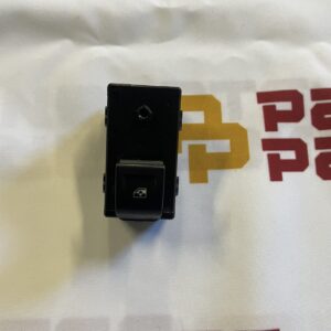 2014 - 2022 GMC YUKON / SIERRA 1500 / CHEVY SILVERADO 1500 / SUBURBAN WINDOW REGULATOR SWITCH 23180793