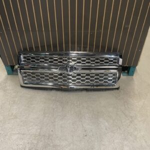 2015 - 2020 CHEVY SILVERADO 1500 FRONT GRILLE CHROME 23164476