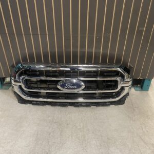 2021 - 2023 FORD F-150 / XLT CHROME FRONT GRILLE ML34-8200-CFSMAS