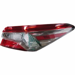 2018 - 2020 TOYOTA CAMRY / HYBRID TAIL LAMP RIGHT HAND SE MODEL JAPAN BUILT WITH SMOKED TINT CAPA TO2805139C 8155133710