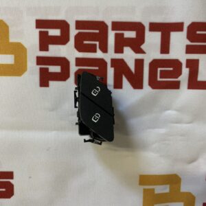 2020 - 2023 MERCEDES BENZ GLE 450 / W167 FRONT PASSENGER SIDE CENTRAL LOCK BUTTON A2479051001