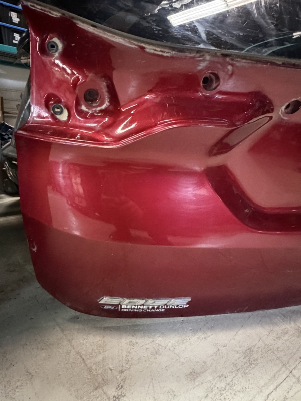 2015 – 2018 FORD EDGE TAILGATE / LIFTGATE RED OEM USED