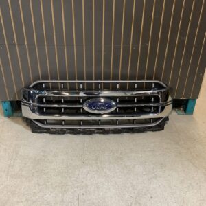 2021 - 2023 FORD F150 LARIAT FRONT CHROME GRILLE WITH CAMERA ML34-8200 FEW