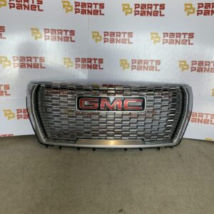 2021 - 2024 GMC YUKON DENALI ULTIMATE FRONT CHROME GRILLE OEM USED 84835789