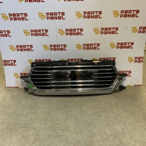 2019 – 2022 RAM 1500 LIMITED / LONG HORN FRONT CHROME GRILLE 68404994AD