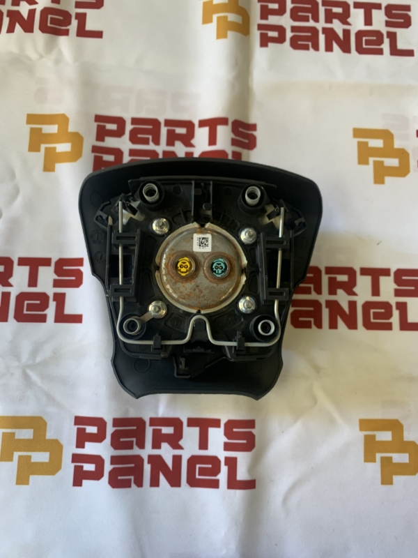 2014 – 2020 CHEVY SILVERADO 1500 / SUBURBAN / TAHOE LEFT SIDE WHEEL AIRBAG 84057084