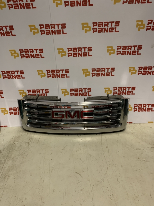 2007 - 2013 GMC SIERRRA 1500 FRONT CHROME GRILLE 25809478 