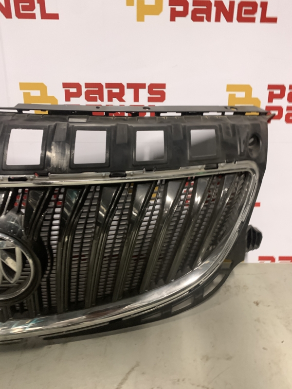 2014 – 2017 BUICK REGEL FRONT GRILLE GMX350 9403638