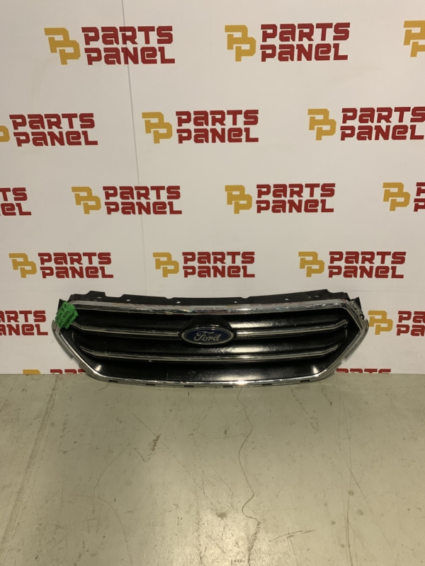 2017 - 2019 FORD ESCAPE FRONT GRILLE GJ54-8200-DAW