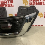 2017 – 2019 NISSAN ROGUE FRONT GRILLE 