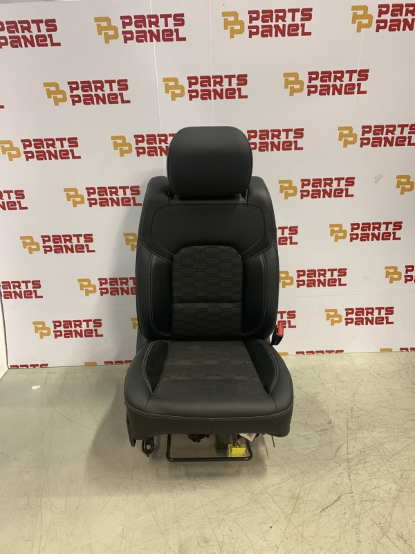 2019 - 2024 RAM 1500 NEW STYLE 5TH GENERATION CLOTH AND VINYL SEAT COMPLETE SET