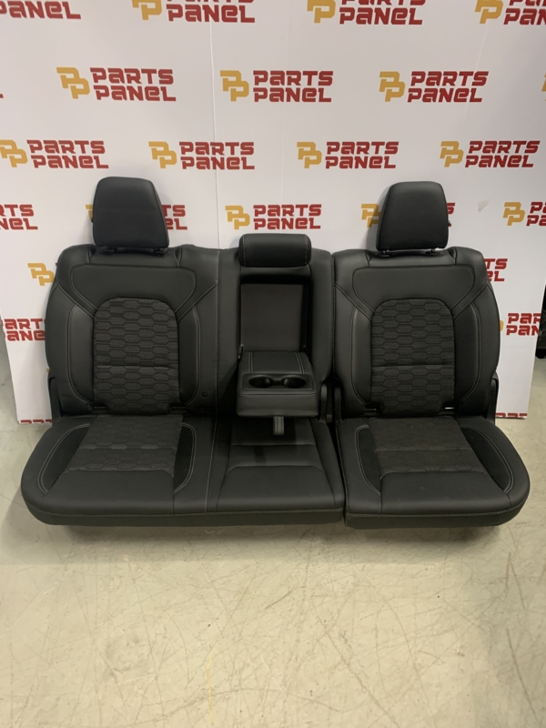 2019 – 2024 RAM 1500 NEW STYLE 5TH GENERATION REAR CLOTH AND VINYL 