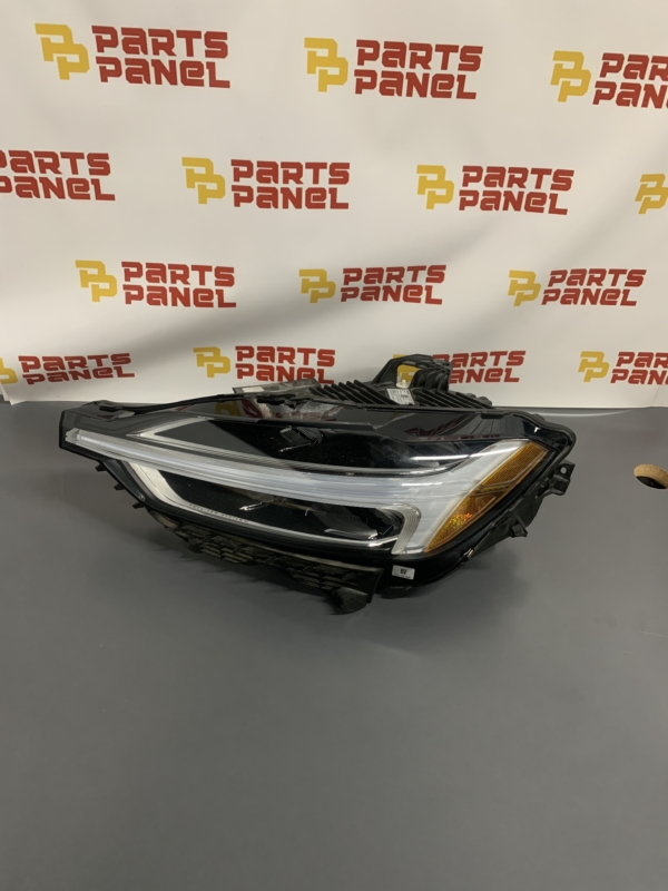 2018 - 2021 VOLVO XC 60 DRIVER SIDE LEFT FULL LED ADAPTIVE HEADLIGHT 31689277 