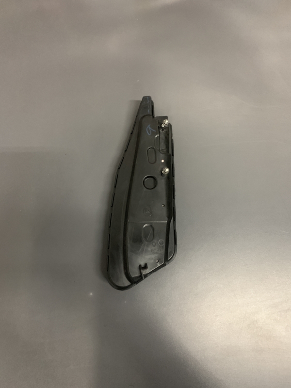 2012 – 2018 RAM 1500 / 2500 / 3500 FRONT RIGHT PASSENGER SEAT AIRBAG CONTROL OEM 68239854AA