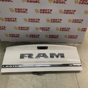 2015 - 2019 RAM 1500 LIMITED WHITE TAILGATE /  LIFTGATE WITH AUTO ASSIST OEM